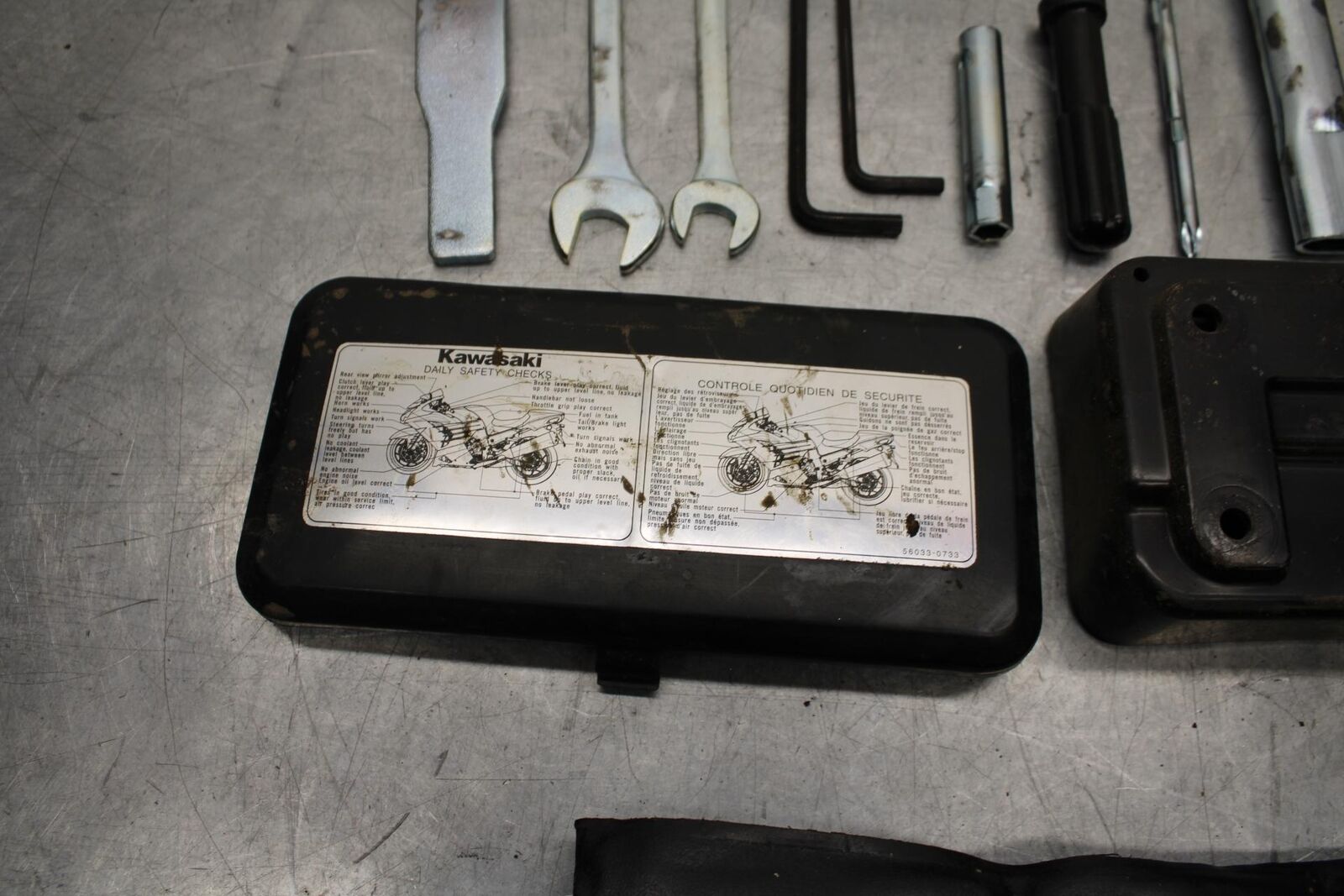 2012 Kawasaki Ninja ZX14R ZX1400E STOCK TOOLS OEM TOOL BAG KIT SET BB60