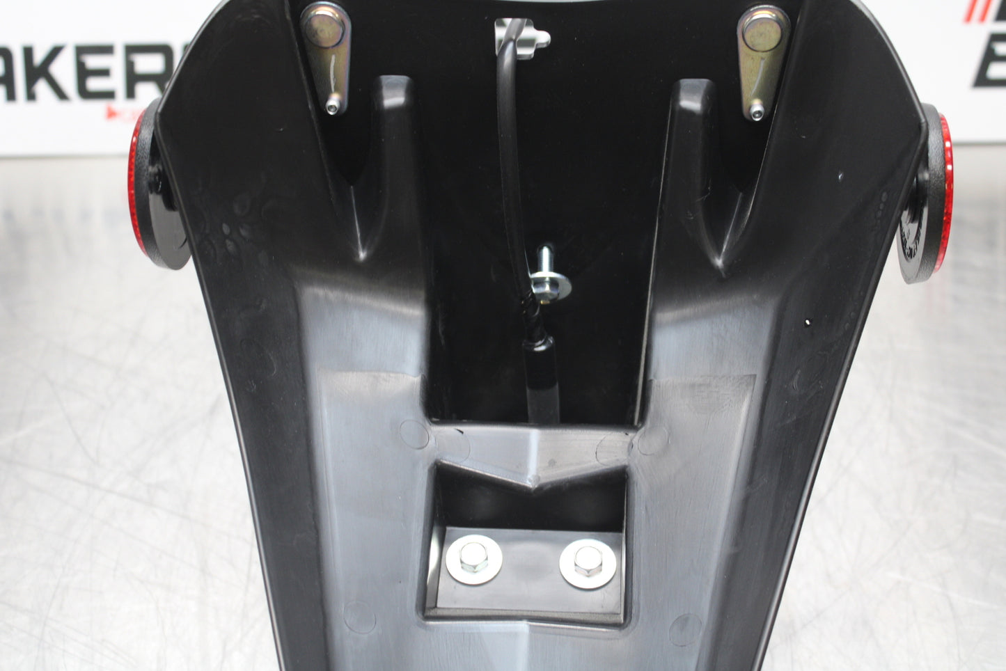 23-24 KAWASAKI NINJA ZX14R NEW!! REAR BACK FENDER MUD GUARD BB153