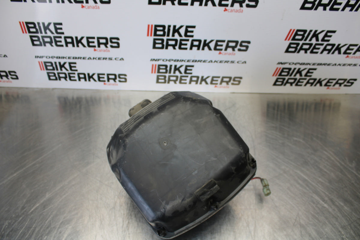 03 SUZUKI SV650S AIRBOX AIR INTAKE FILTER BOX BB167