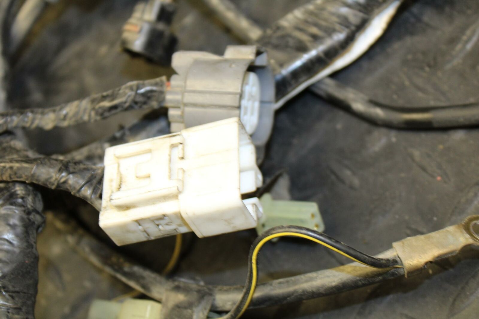 06-07 KAWASAKI NINJA ZX10R MAIN ENGINE WIRING HARNESS MOTOR WIRE LOOM  BB186