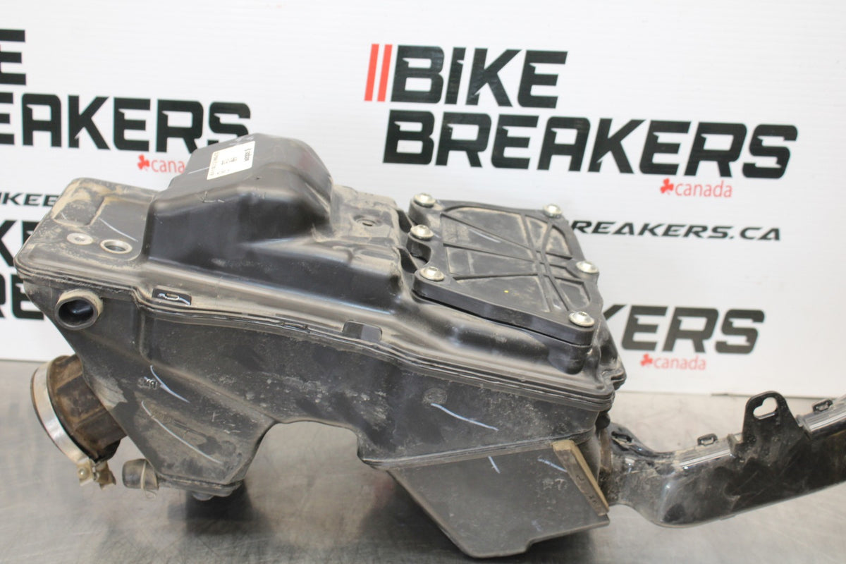 17-22 KTM 390 DUKE AIRBOX AIR INTAKE FILTER BOX BB180