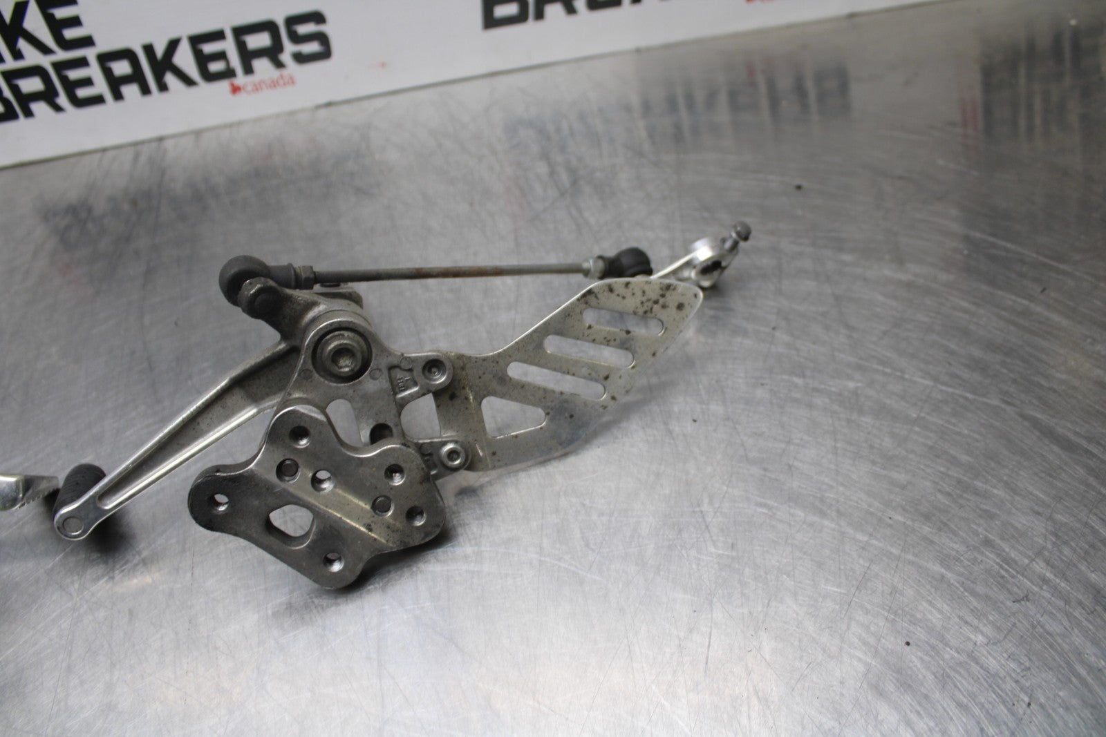 07 SUZUKI GSXR1000 POLISHED  REARSET REAR SET DRIVER PEG BRACKETS BB770