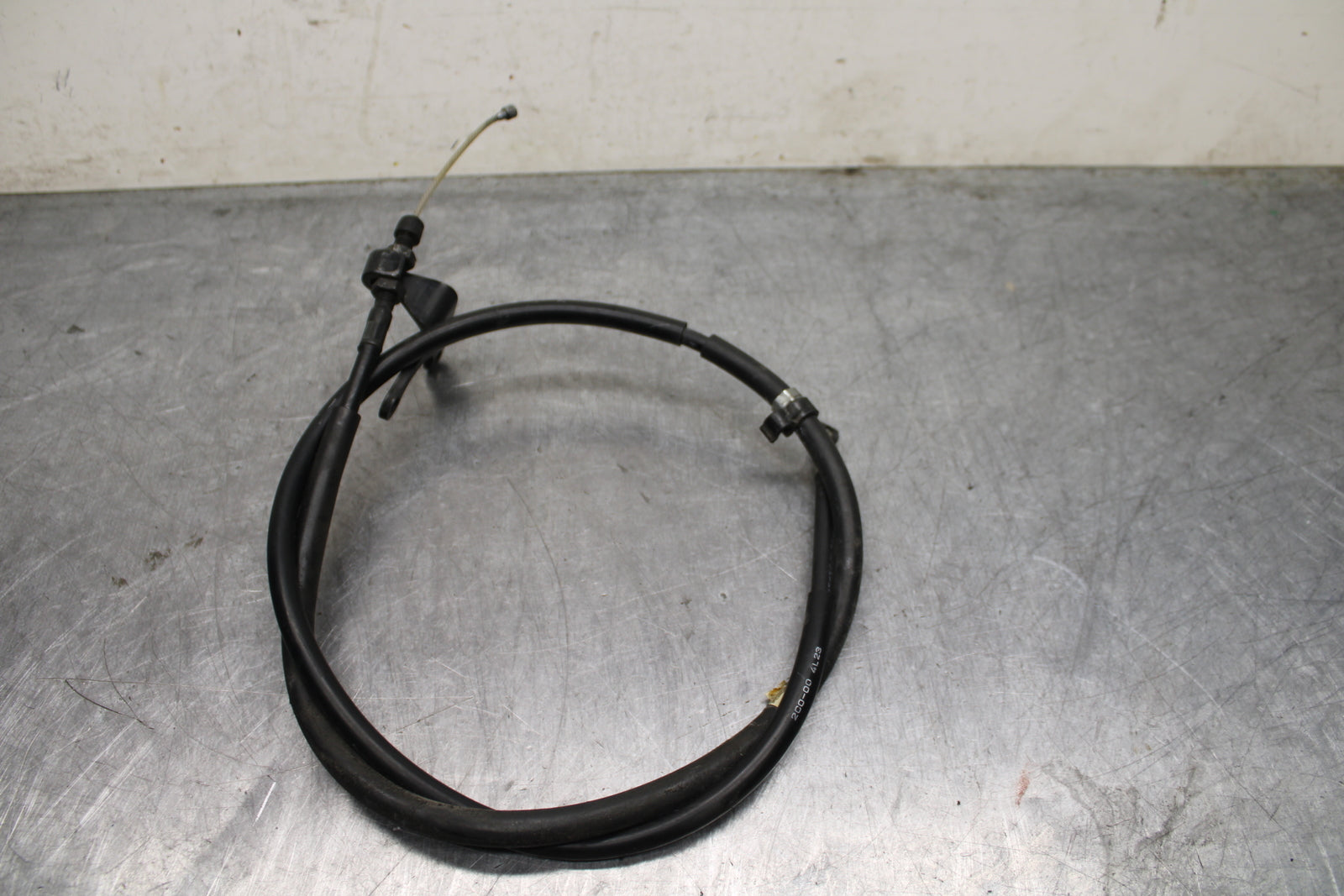 08-16 YAMAHA YZF R6 CLUTCH CABLE LINE BB131