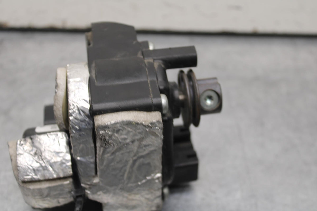06-14 YAMAHA ROADLINER S XV1900S EXHAUST VALVE SERVO MOTOR BB619