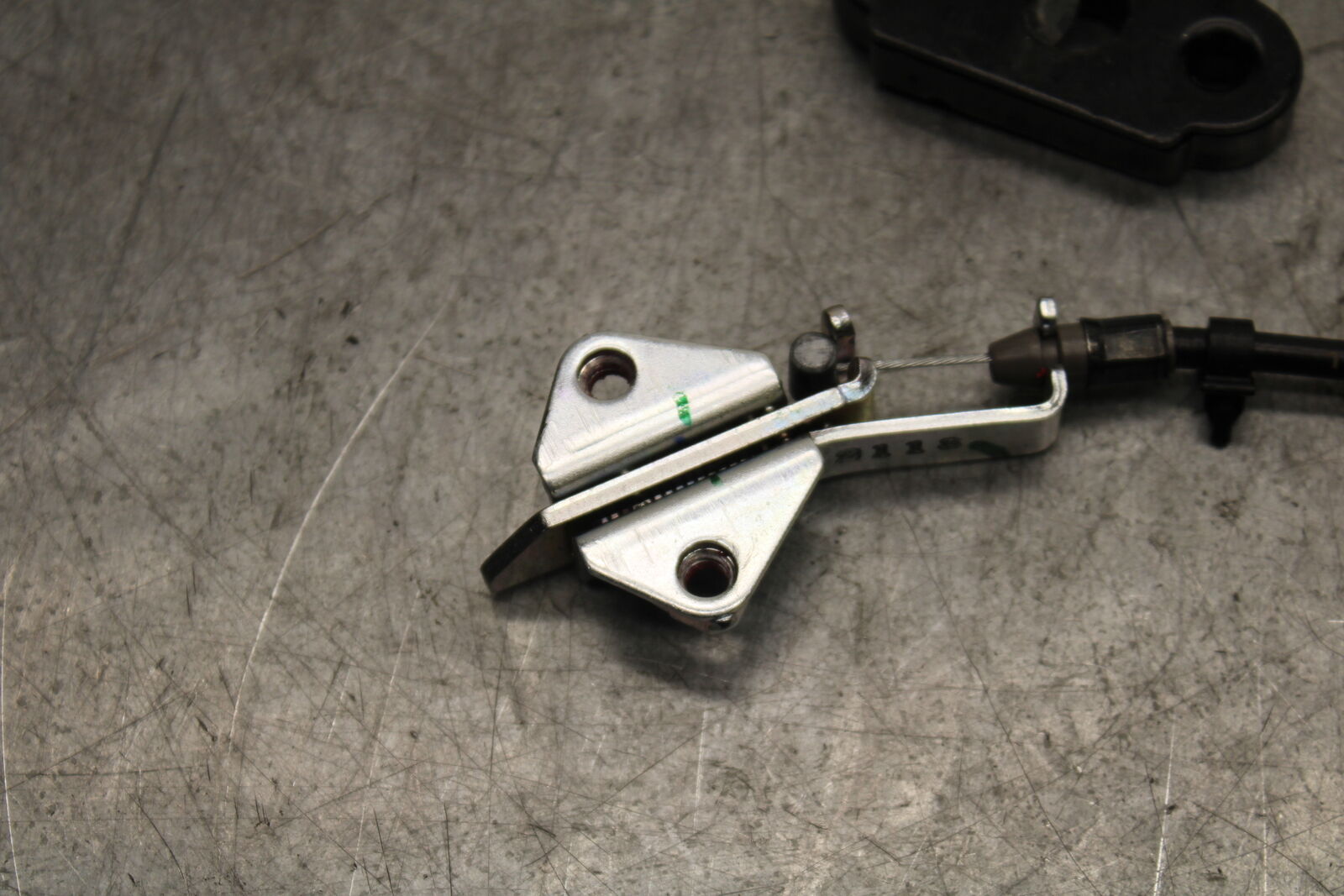 18-23 KAWASAKI NINJA 400 REAR & FRONT SEAT LATCH LOCK ASSEMBLY BB660