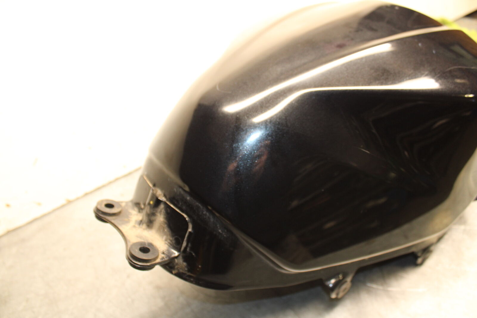 19-22 KAWASAKI Z400 GAS TANK FUEL CELL PETROL RESERVOIR BB708