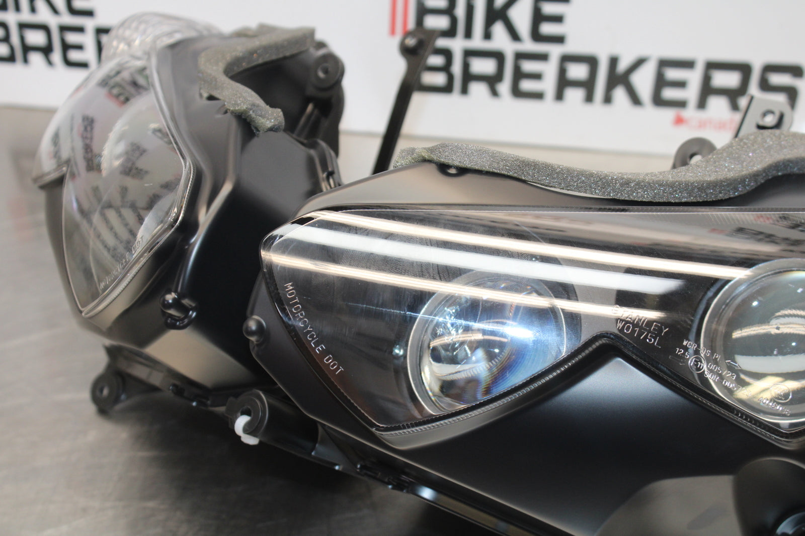 23-24 KAWASAKI NINJA ZX14R  NEW!! FRONT HEADLIGHT HEAD LIGHT LAMP BB169