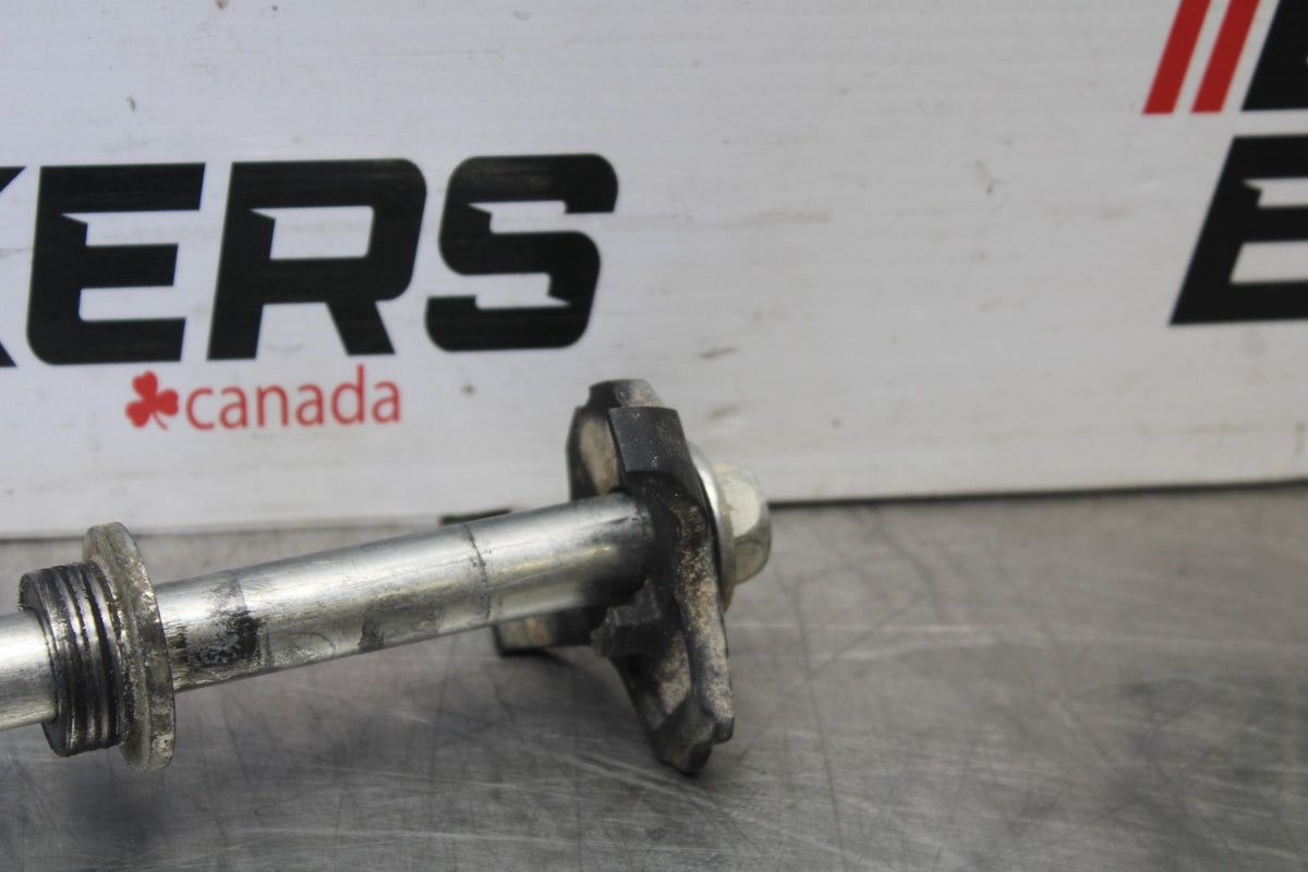 23-26 KAWASAKI NINJA ZX4RR REAR AXLE BACK WHEEL RIM PIVOT BOLT AXEL BB898