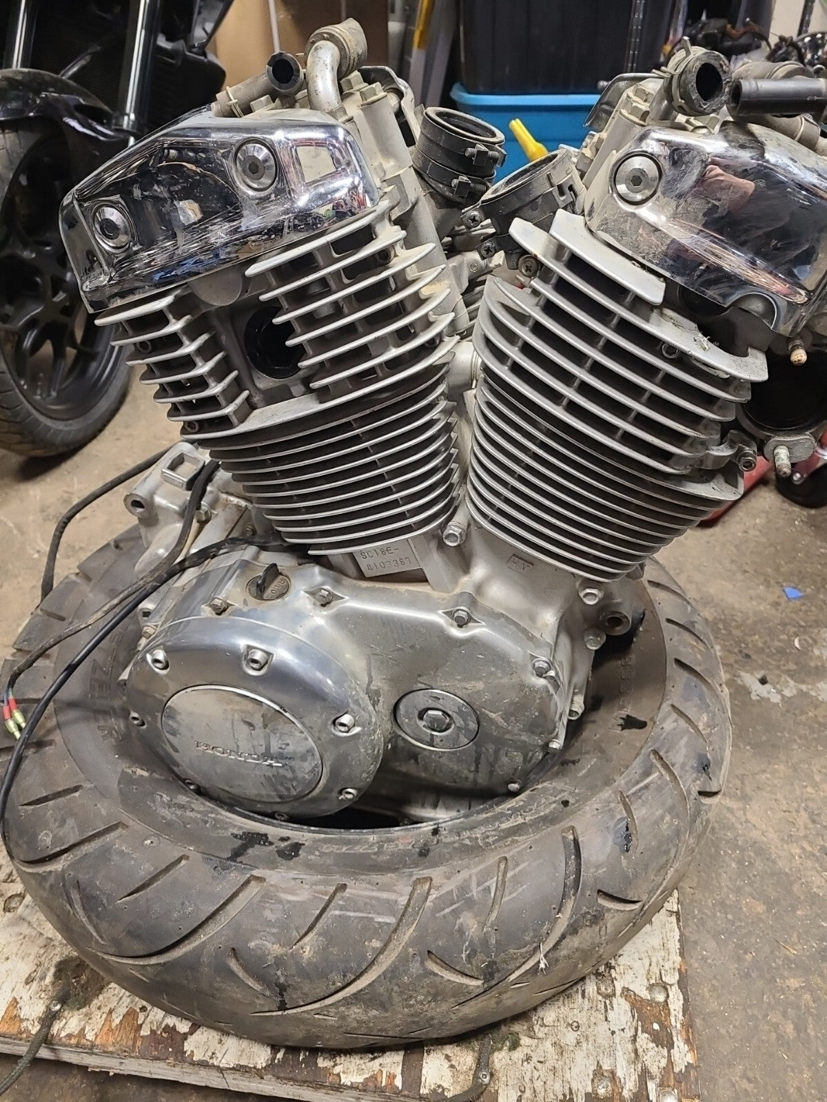 2007 Honda Shadow Spirit 1100 VT1100C ENGINE MOTOR BB561
