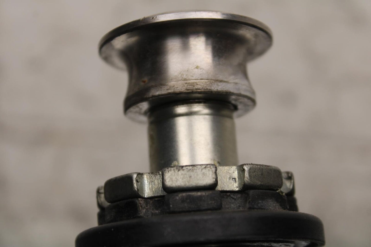 2000 Kawasaki Ninja ZX12R ZX1200A FRONT FORKS CLAMP LOWER TRIPLE TREE STEM BB565