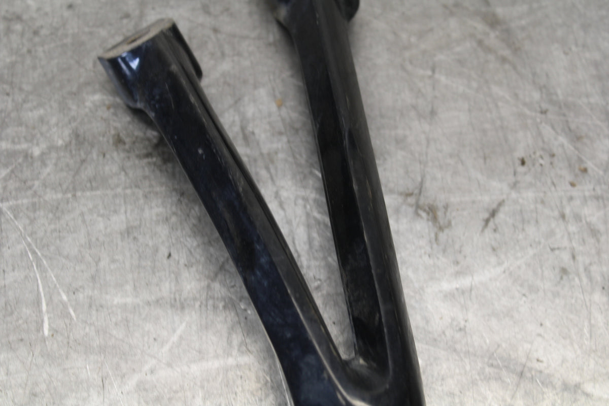 06-07 SUZUKI GSXR 600 REAR BACK PASSENGER PEG SET PAIR BB694