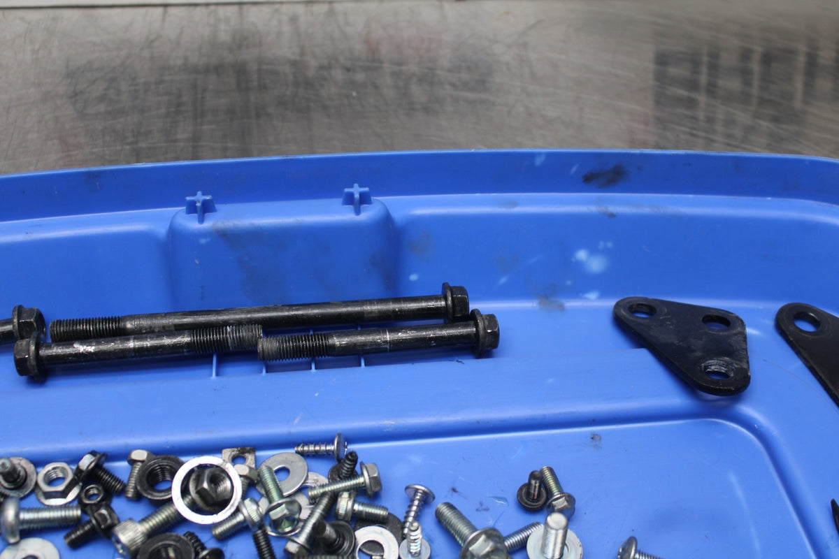 15 SUZUKI GW250F MOUNTING BOLTS HARDWARE MOTOR SCREWS BB789