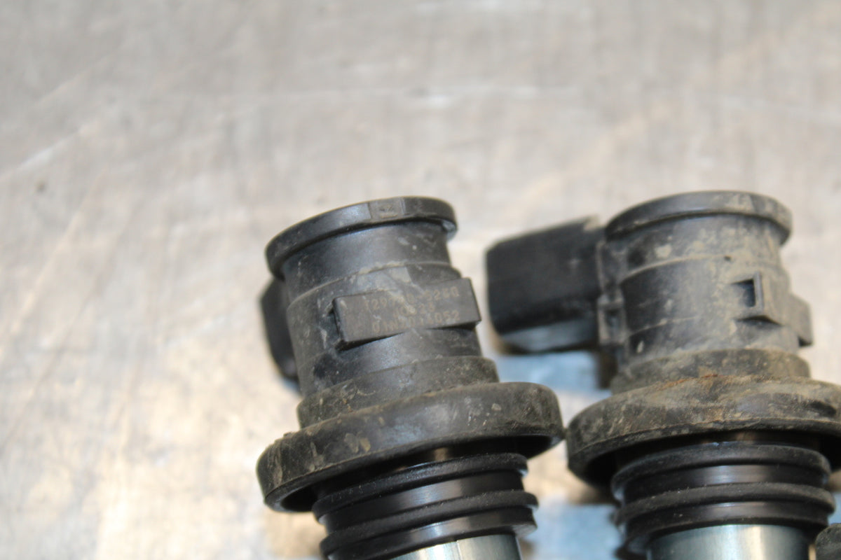 11-24 SUZUKI GSXR750 IGNITION COILS COIL SPARK PLUG CAPS 33410-38H00 BB714