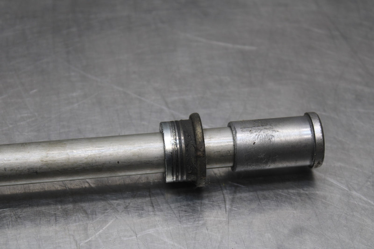 99 KAWASAKI NINJA ZX9R FRONT WHEEL RIM AXLE PIVOT BOLT BB05