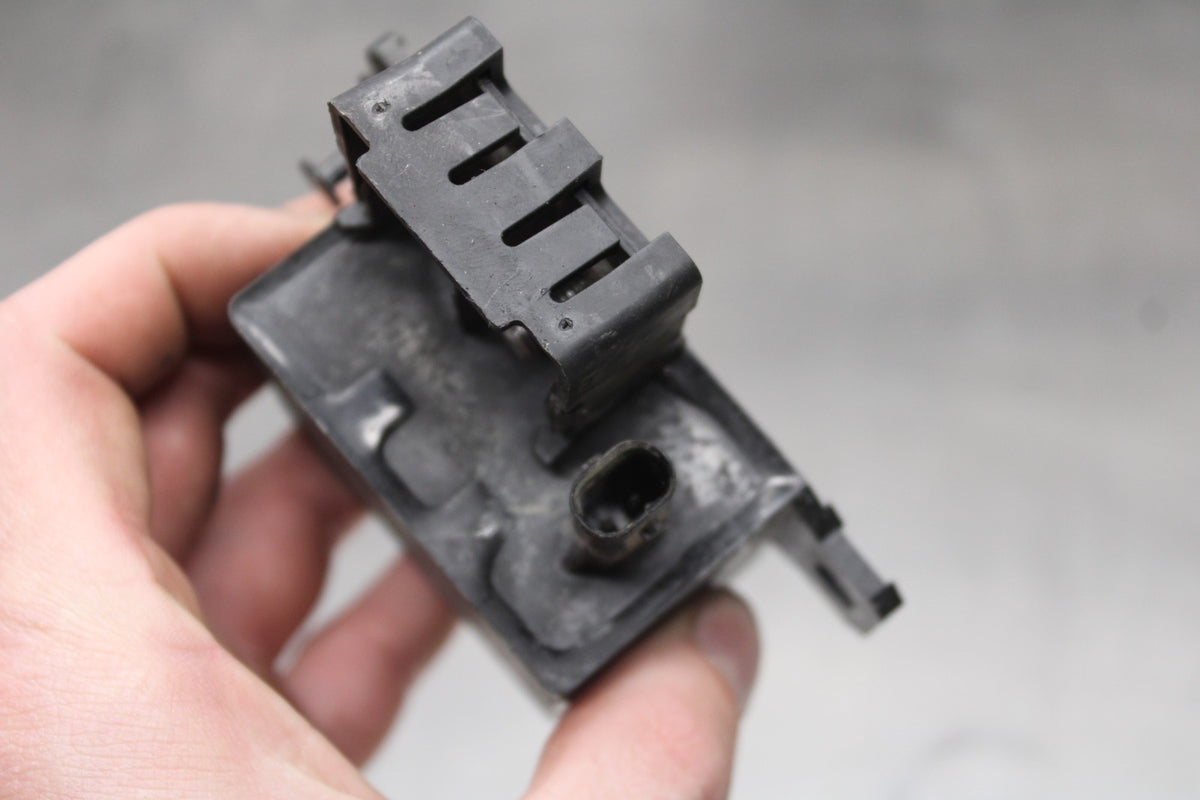 19 BMW F750GS ENGINE STARTER RELAY STARTING MOTOR SWITCH BB938