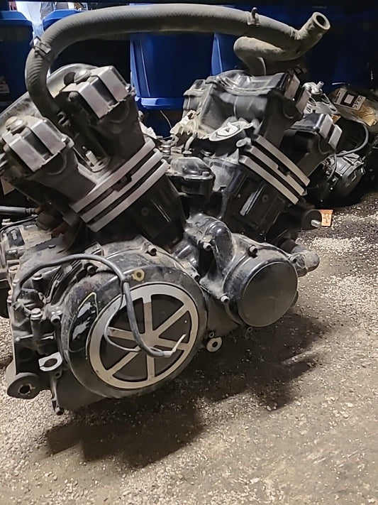 1998 Yamaha Vmax 1200 VMX1200 ENGINE MOTOR BB620
