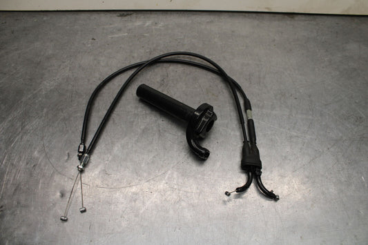 09-14 YAMAHA YZF R1 THROTTLE CABLE LINE HOUSING GUIDE BB118