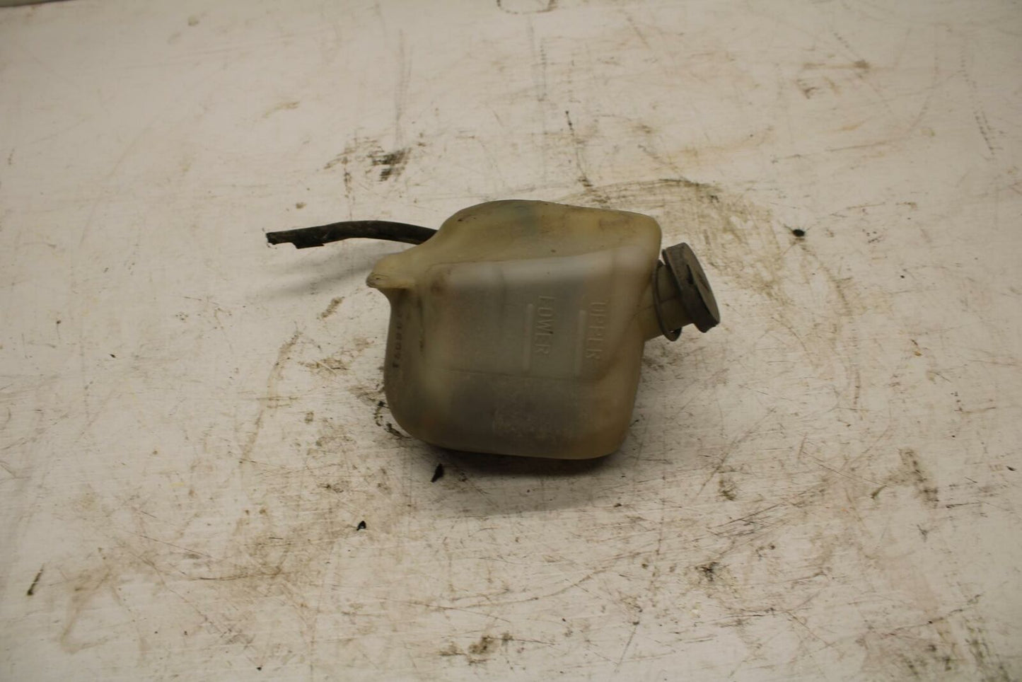 06 HONDA SHADOW 750 VT750C COOLANT WATER TANK RESERVOIR BOTTLE BB352