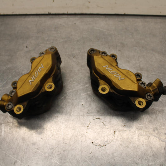 03-04 HONDA CBR600RR RIGHT LEFT FRONT BRAKE CALIPER SET PAIR CALIPERS BB614