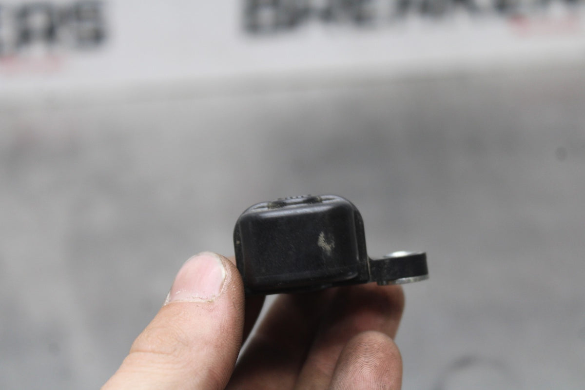 08 KAWASAKI NINJA ZX10R TIP OVER BANK ANGLE CRASH SENSOR SWITCH BB902