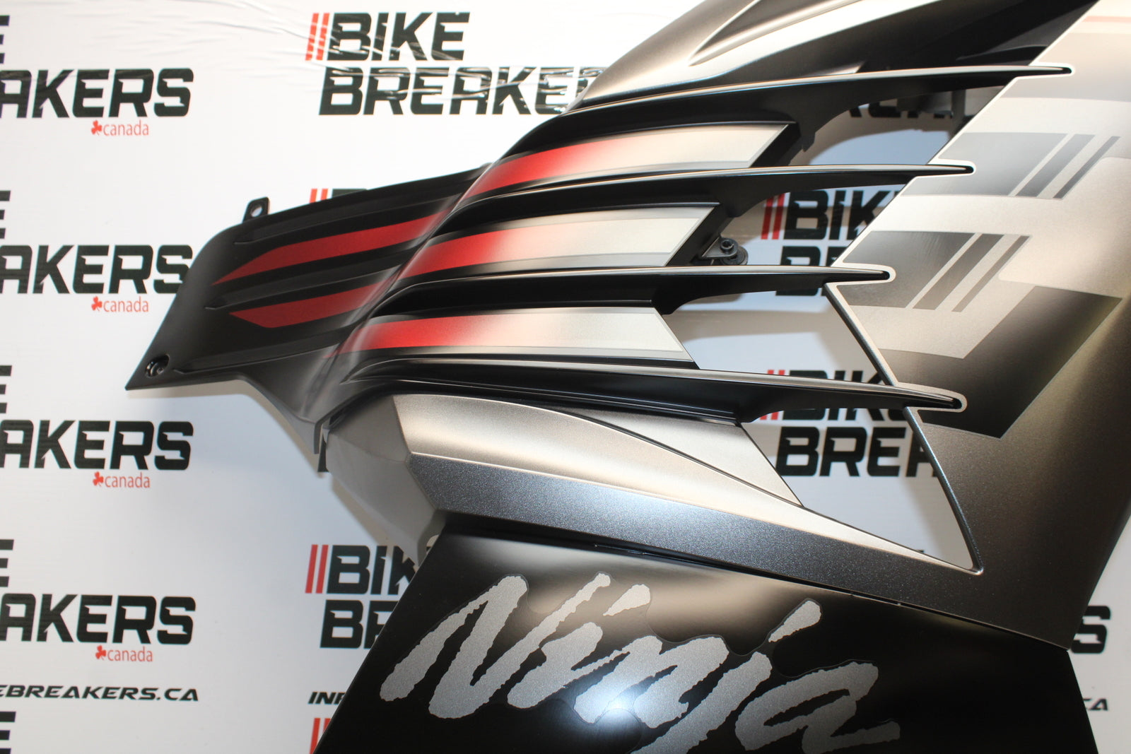 23-24 KAWASAKI NINJA ZX14R NEW!! RIGHT LOWER MID UPPER SIDE FAIRING COWL  BB153