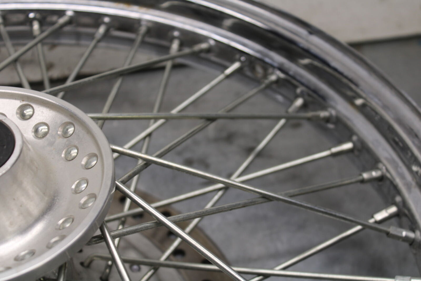 10-13 HONDA SHADOW RS 750 VT750RS FRONT WHEEL AND BRAKE DISC ROTOR BB718