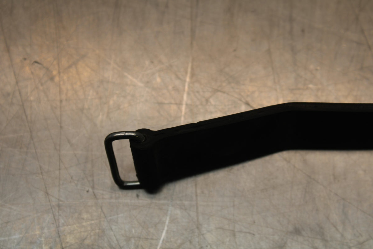22-25 YAMAHA YZF R7 BATTERY HOLD DOWN CLAMP STRAP BB850
