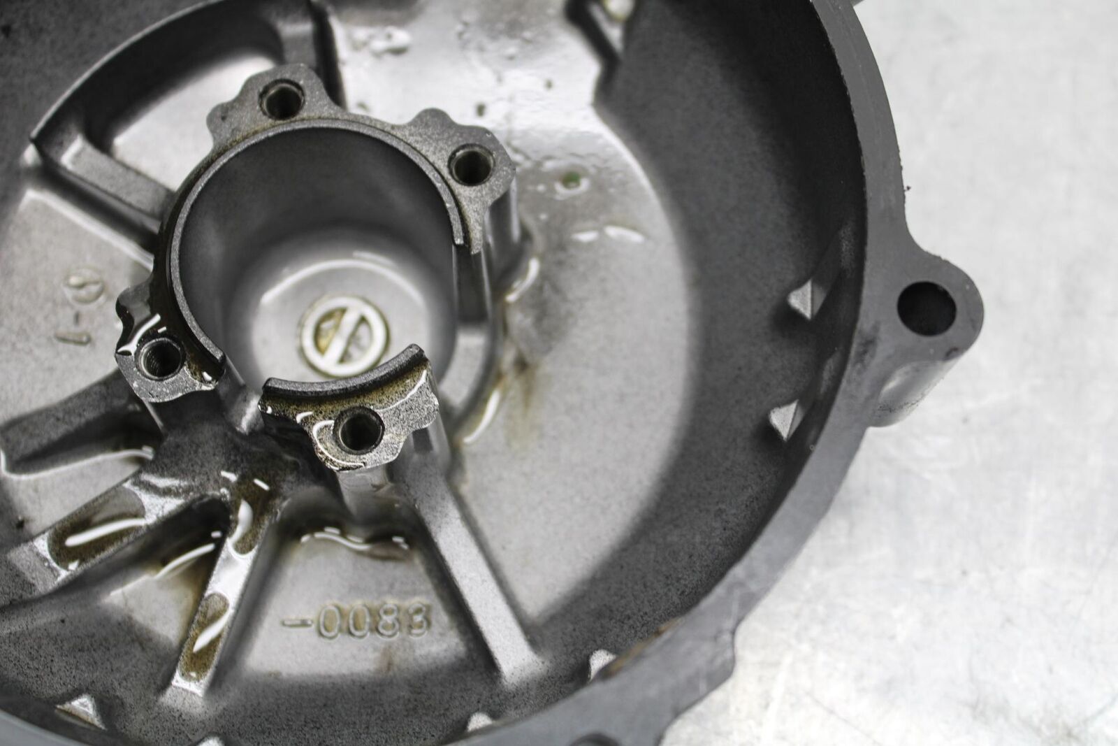 2012 Kawasaki Ninja ZX14R ZX1400E STATOR MAGNETO ALTERNATOR GENERATOR COVER BB60