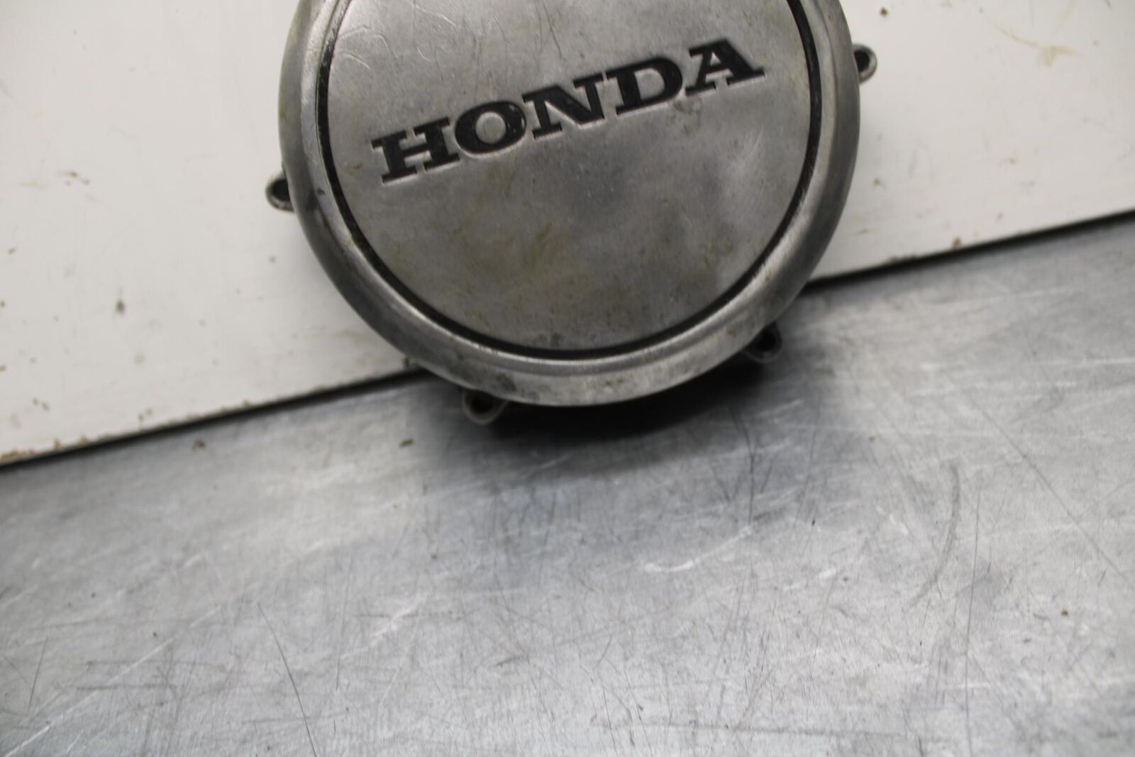 1983 Honda V45 Magna VF750C STATOR MAGNETO ALTERNATOR GENERATOR COVER BB91