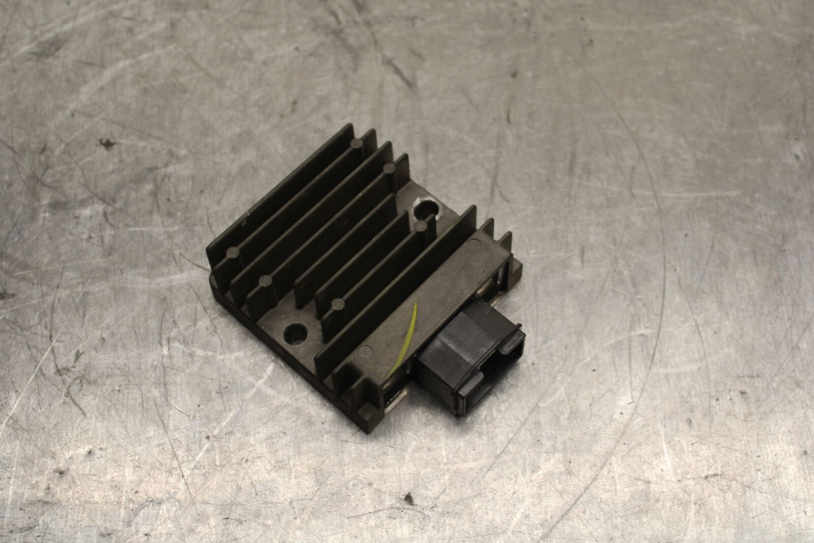 15-16 HONDA CB300F RECTIFIER VOLTAGE REGULATOR BB740