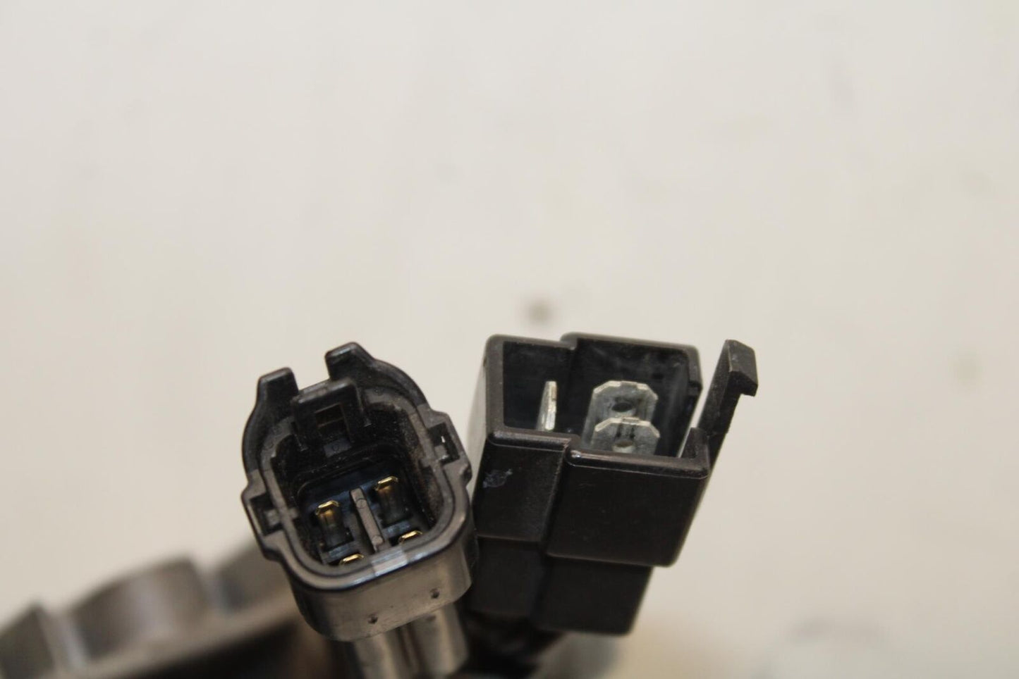 2006 Suzuki SV650 RECTIFIER VOLTAGE REGULATOR 32800-16G02 BB93