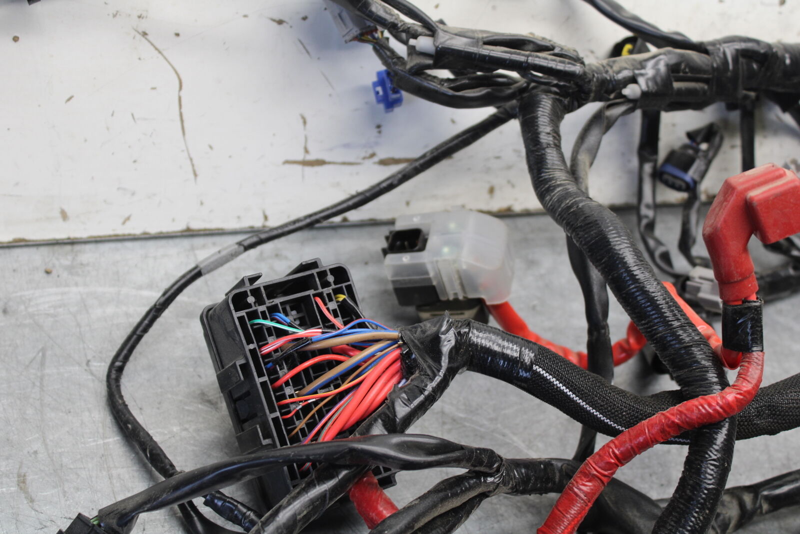 22-24 YAMAHA XSR900 MAIN ENGINE WIRING HARNESS MOTOR WIRE LOOM   BB683