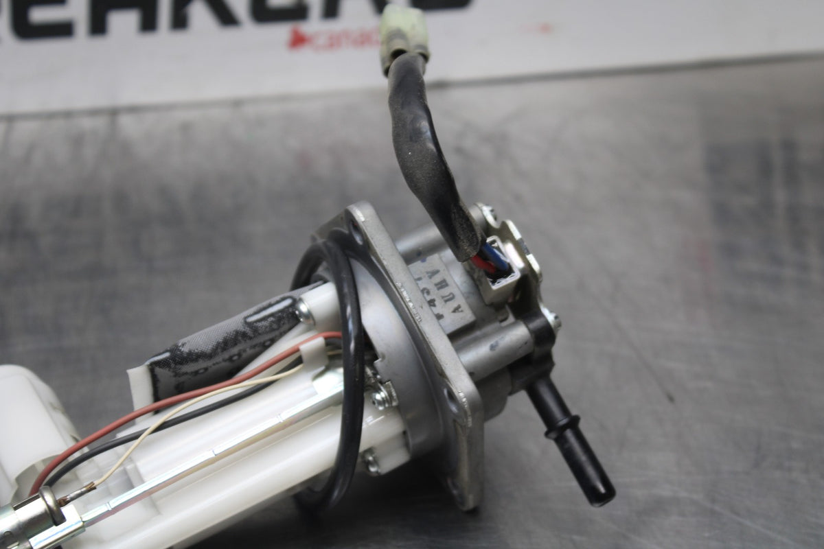 06-07 KAWASAKI NINJA 650R EX650A FUEL PUMP GAS PETROL SENDER UNIT BB774