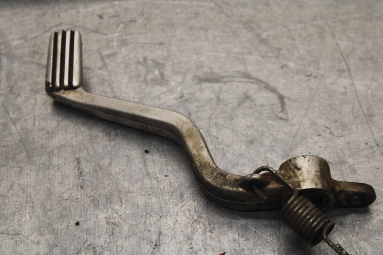 1985 Kawasaki Ninja 900R ZX900A RIGHT REARSET BRAKE FOOT PEDAL BB84