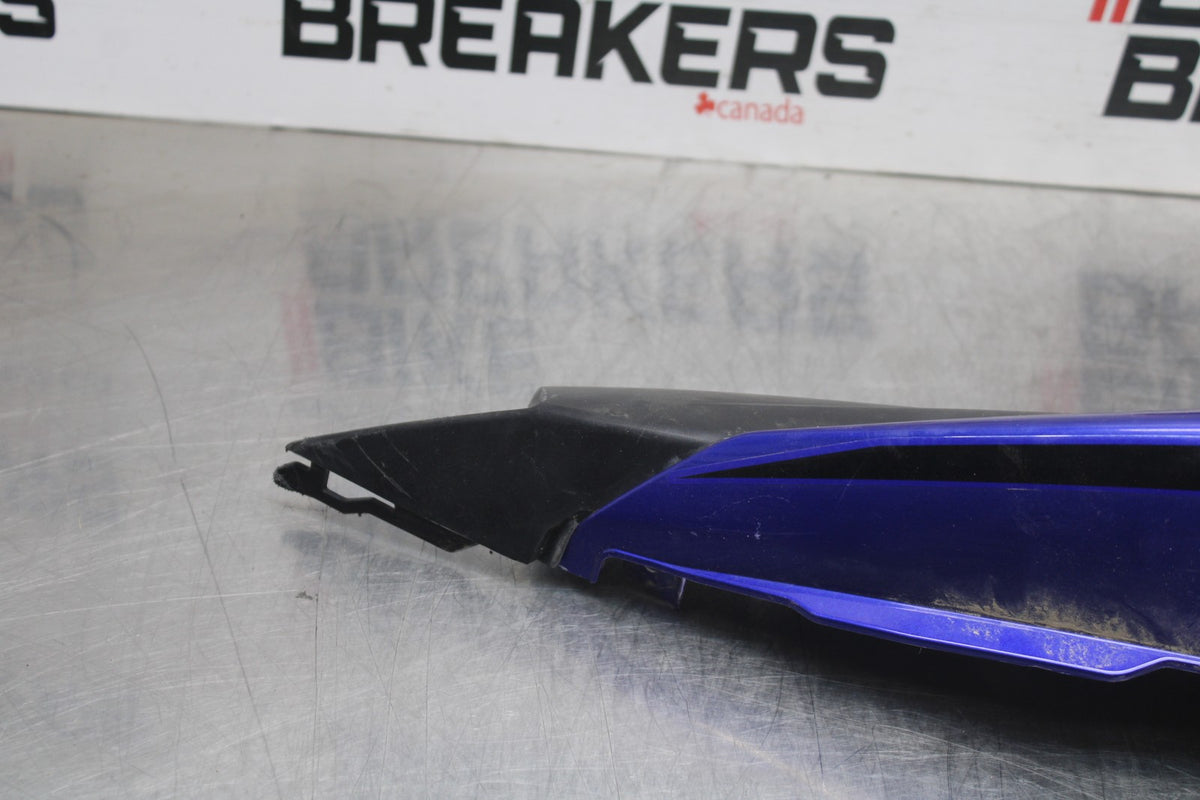 17-18 YAMAHA YZF R3 LEFT REAR BACK TAIL FAIRING COWL SHROUD BB788