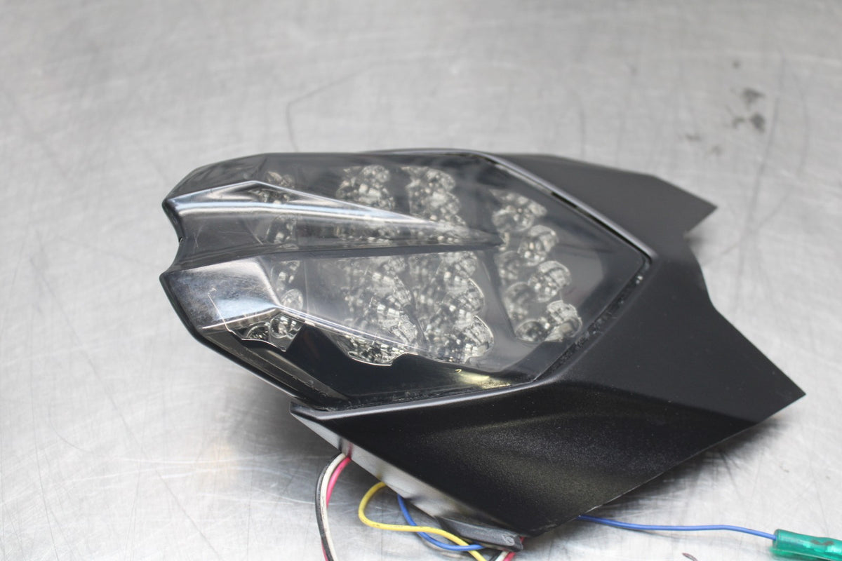 14 TRIUMPH STREET TRIPLE ABS AFTERMARKET REAR TAILLIGHT BACK BRAKE LIGHT  BB808