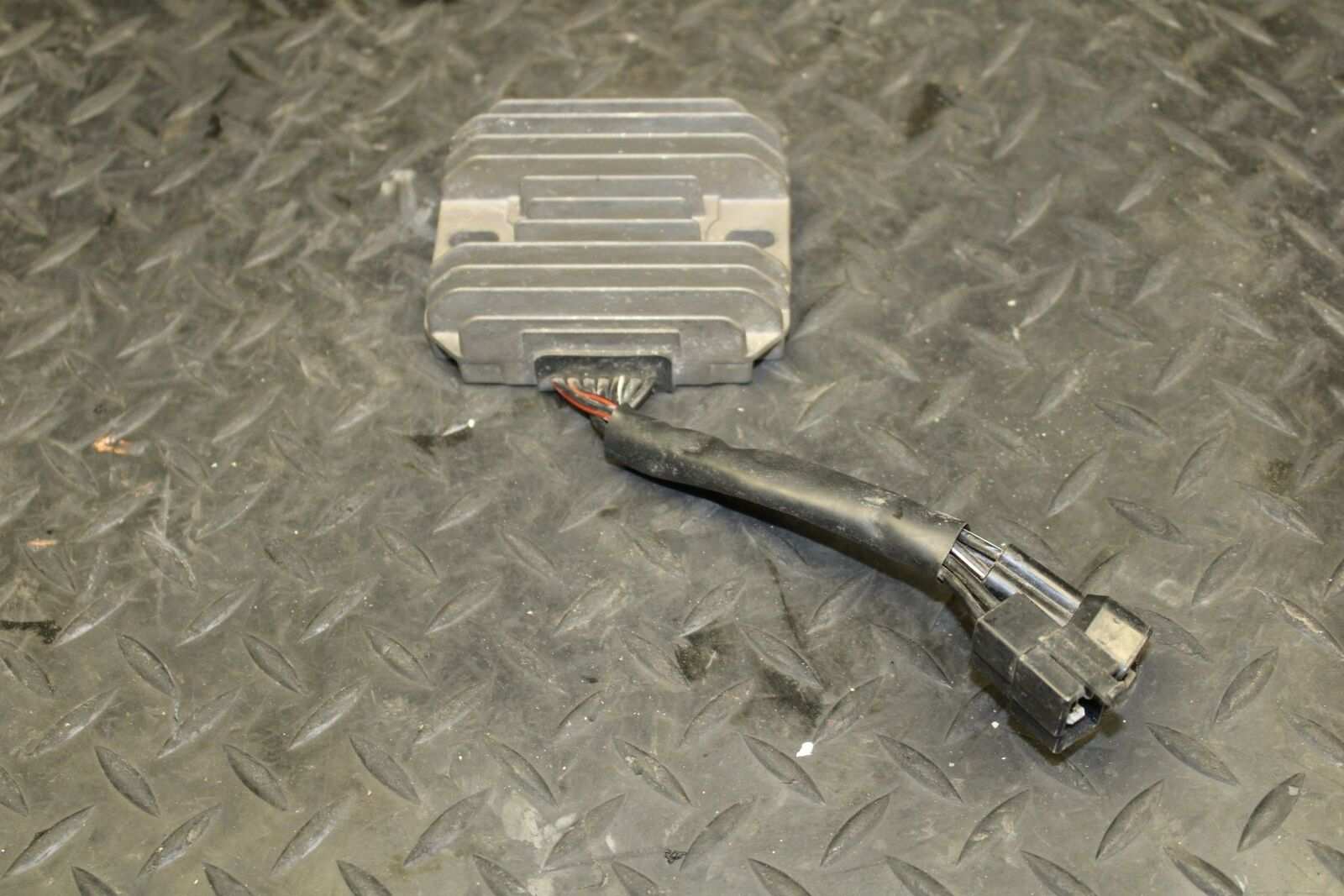 07-12 SUZUKI SV650 RECTIFIER VOLTAGE REGULATOR BB34 A
