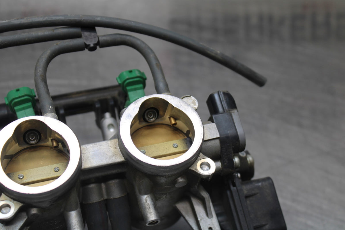 08-10 SUZUKI GSXR 600 MAIN FUEL INJECTORS / THROTTLE BODIES BB803