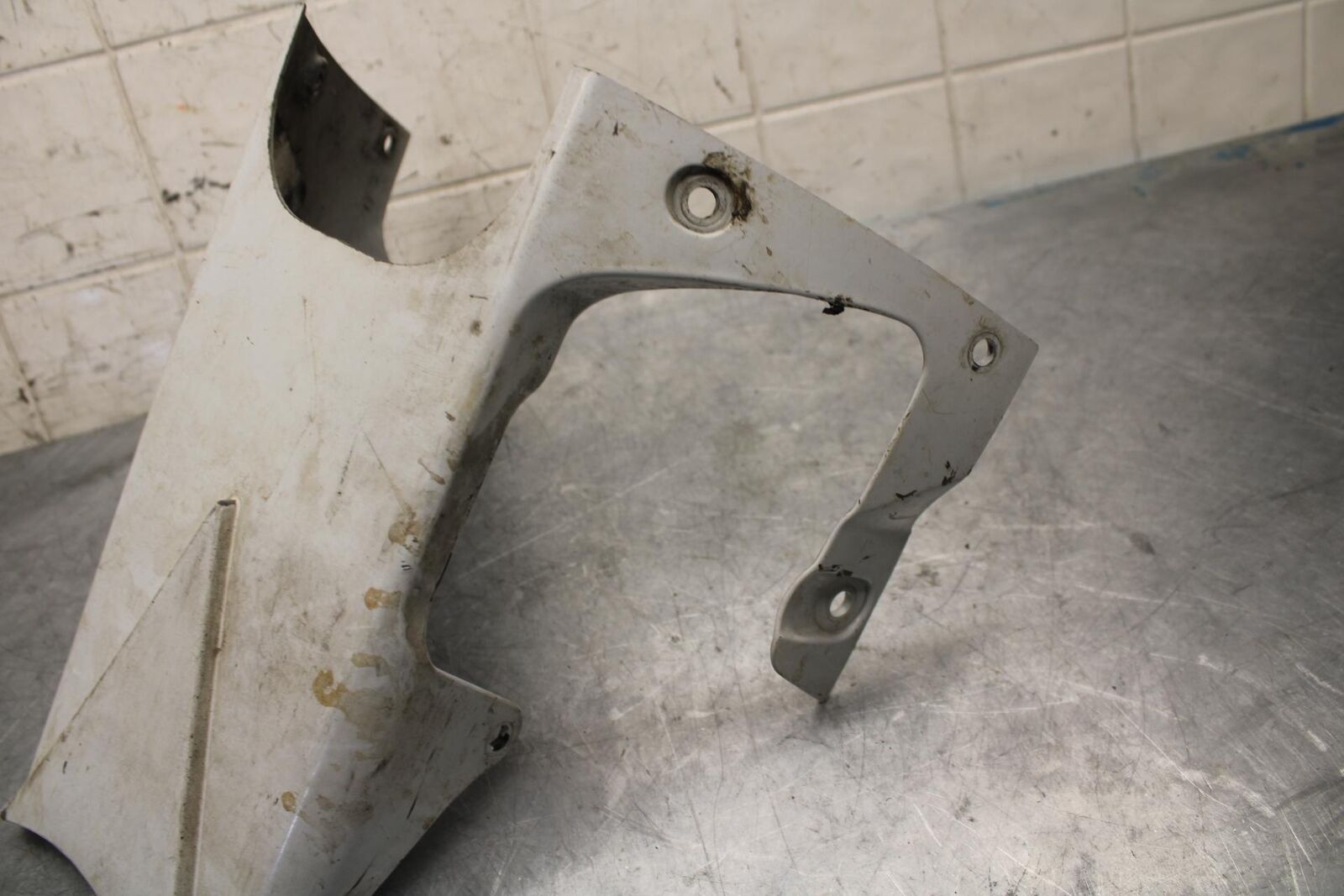 1997 Suzuki GSXR750 REAR BELLY FAIRING COWL BB39