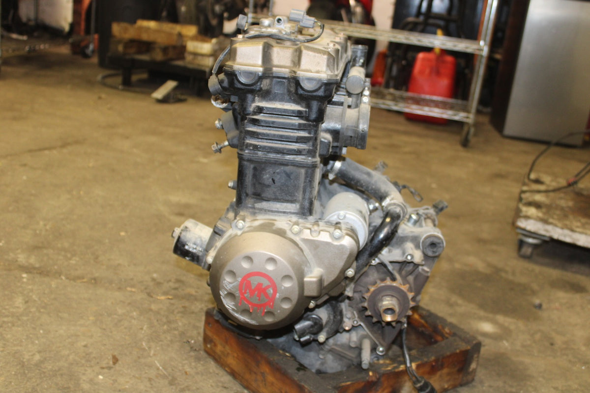 06 KAWASAKI Z750 ENGINE MOTOR BB837