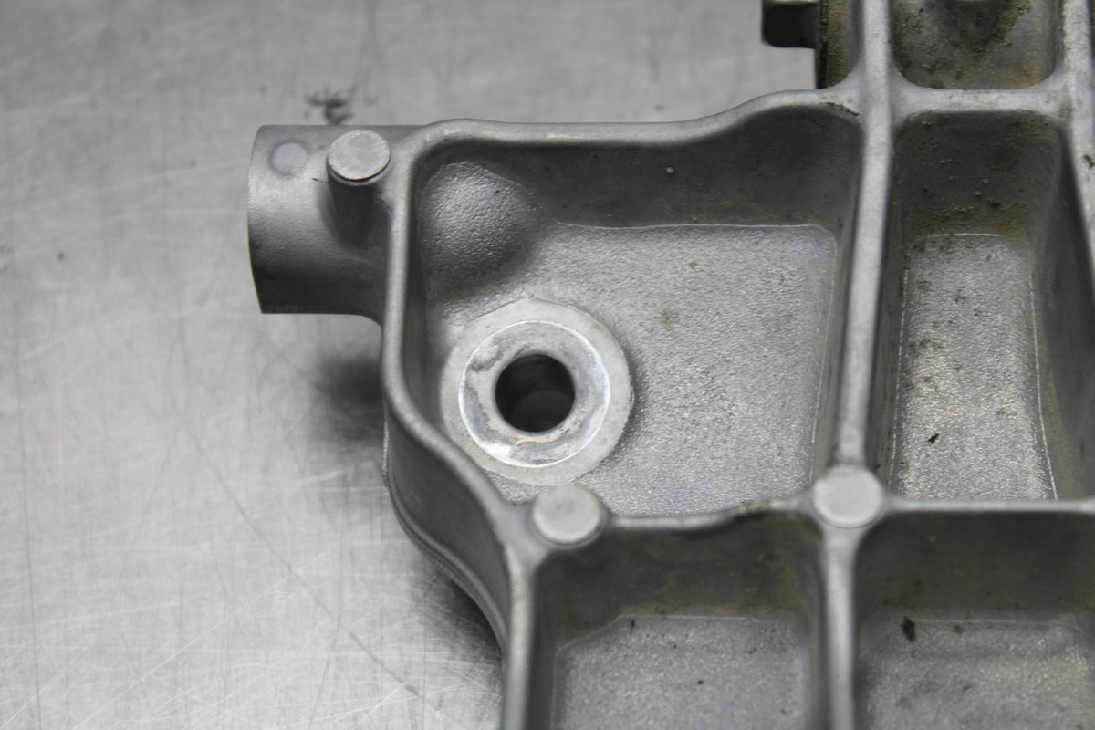 18-26 KAWASAKI Z400 ENGINE MOUNT MOTOR BRACKET BB852