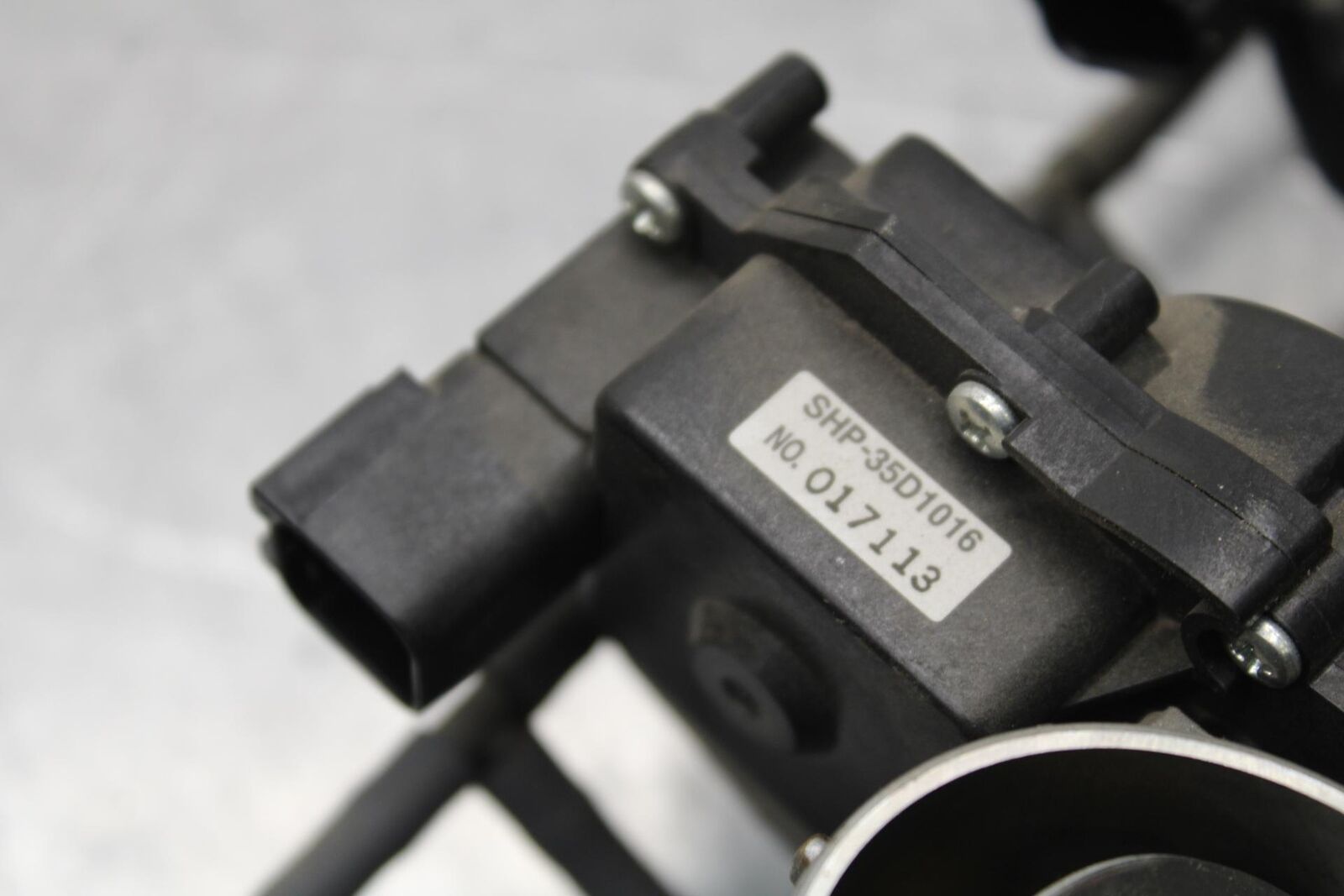 09-12 KAWASAKI NINJA ZX6R MAIN FUEL INJECTORS / THROTTLE BODIES 16163-0128 BB640