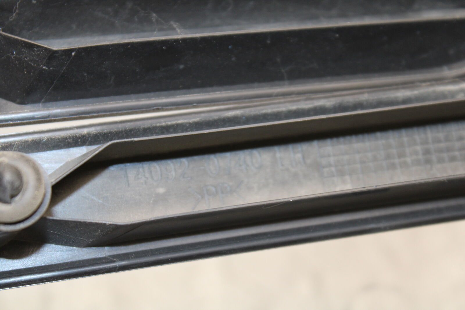 12-17 KAWASAKI ER-6N Z650 RIGHT LEFT GAS FUEL TANK PANELS COVERS TRIM SET  BB709