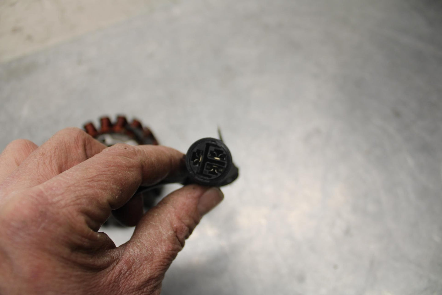 2003 Kawasaki Z1000 STATOR GENERATOR ALTERNATOR MAGNETO 21003-0001 BB35