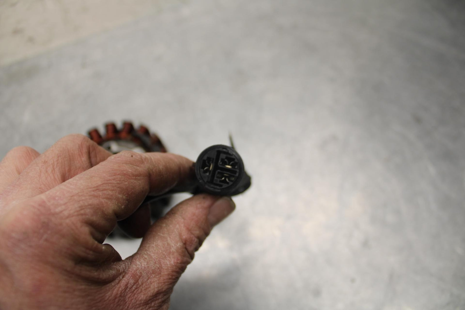 2003 Kawasaki Z1000 STATOR GENERATOR ALTERNATOR MAGNETO 21003-0001 BB35