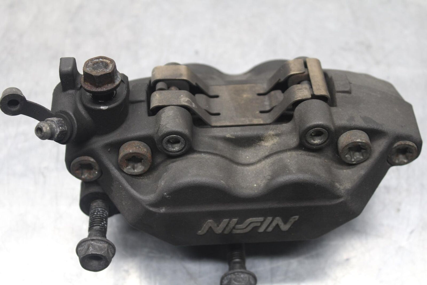 2004 Honda CBR600F4i RIGHT LEFT FRONT BRAKE CALIPER SET PAIR CALIPERS BB606