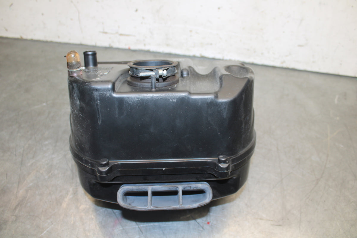 17-24 SUZUKI SV650 AIRBOX AIR INTAKE FILTER BOX BB706