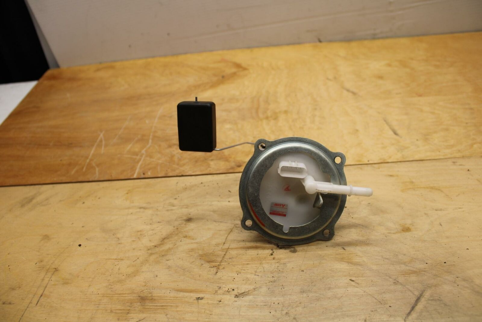 18-21 YAMAHA XSR700 FUEL PUMP GAS PETROL SENDER UNIT BB323