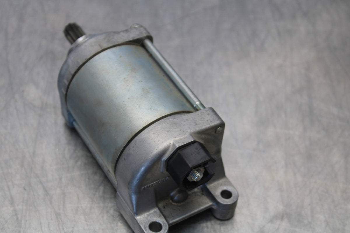 12-16 HONDA CBR1000RR ENGINE STARTING STARTER MOTOR -DC 12V BB157