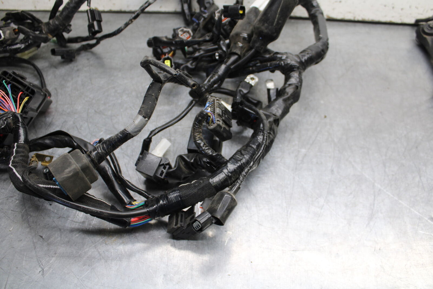 22-24 YAMAHA XSR900 MAIN ENGINE WIRING HARNESS MOTOR WIRE LOOM BB710
